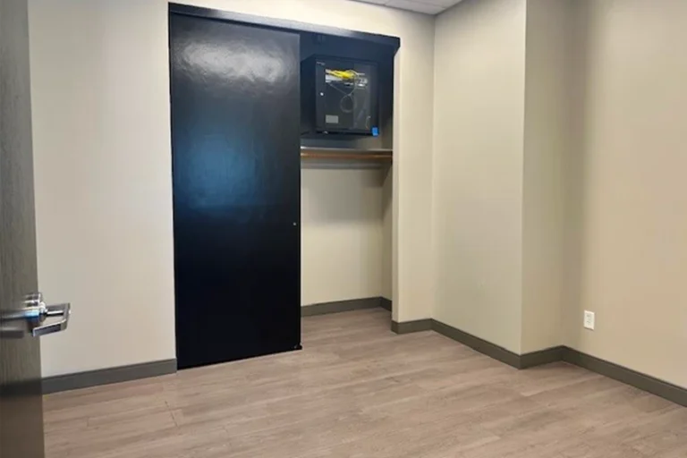 GuyCor 5635 N Scottsdale Rd Business Suite 190 for Rent