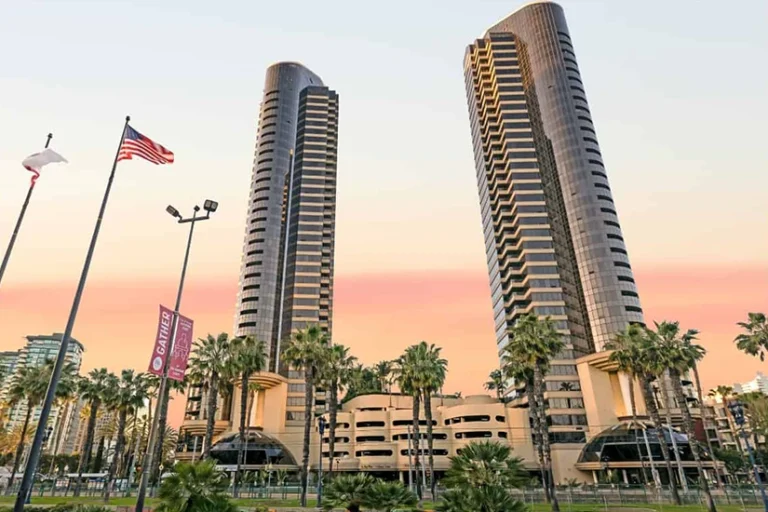 GuyCor Harbor Club Towers San Diego Smart Home Condo For Lease