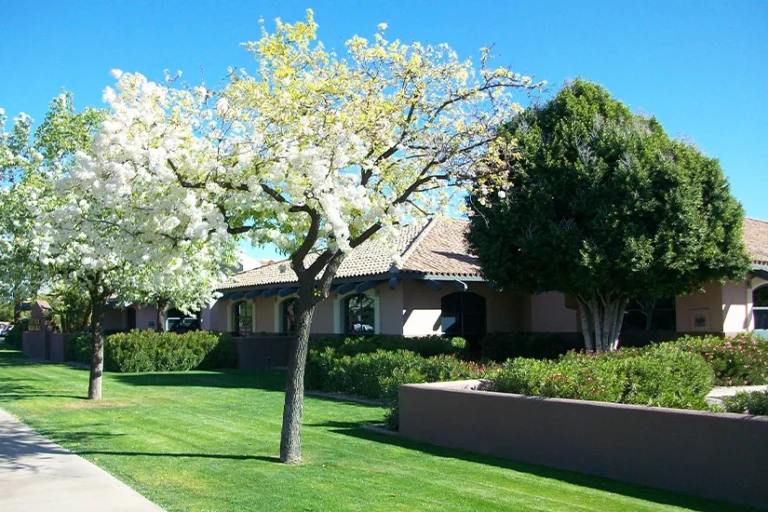GuyCor Scottsdale Place Business Office Space for Lease Exterior