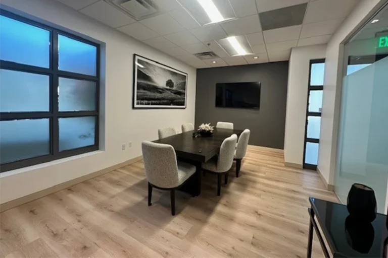GuyCor RFG 9th Place - Scottsdale Office for Lease - Interior of Suite 200