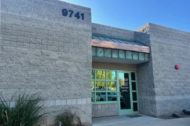 GuyCor RFG 9th Place - Scottsdale Office for Lease - Exterior of Suite 200