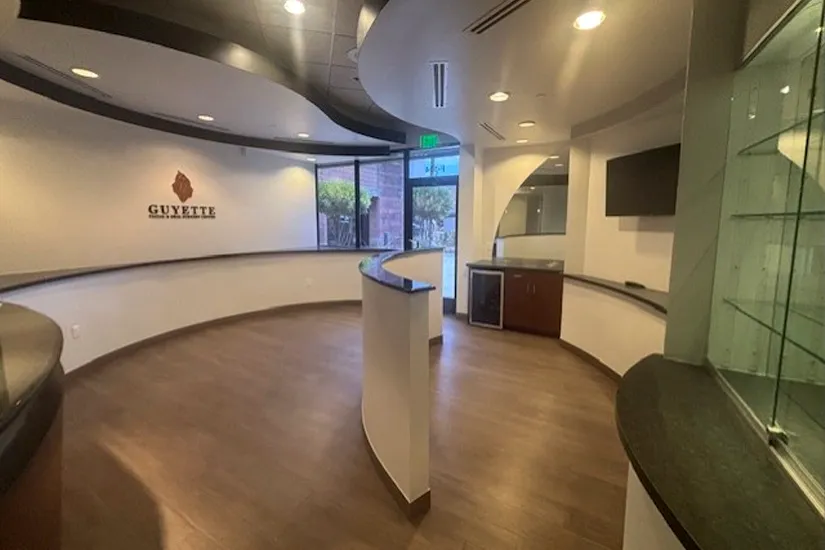 Avondale Dental/Medical/Surgical Office Suite - Reception Area