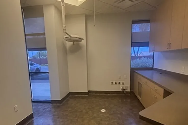 Avondale Dental/Medical/ Surgical Office Suite - Treatment Room